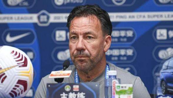 范加斯特透露已向肇俊哲取经 找到击败沧州队办法